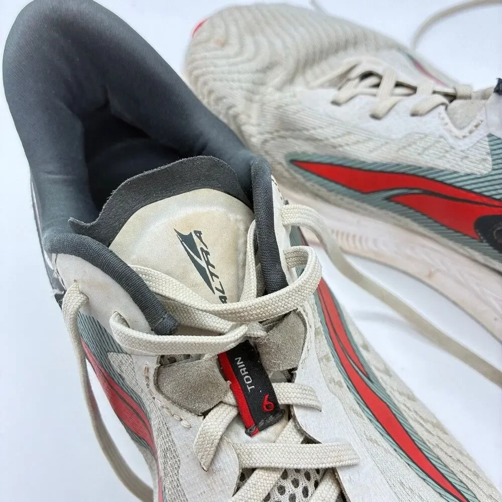 Altra Torin 6 Mens 8.5 Gray Red Running Shoes Zero Drop EGO MAX Pre Owned